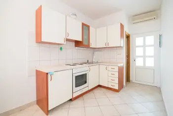 Appartement in Selca,Apartments Neva- One Bedroom Apartment HR-00063-07 N°1014628