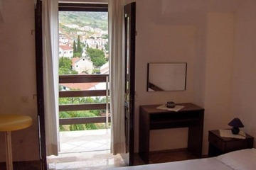 Location Appartement in Bol,Apartments Nadia - Studio Apartment with Balcony (A3) HR-00065-73 N°1014799