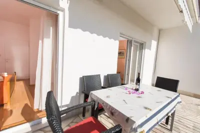 Mobil Home à Trogir, Apartments Mastelić - Three Bedroom Apartment with Terrace and Sea View - L1015014