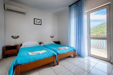 Apartments Malo Lago - One-Bedroom Apartment with Balcony and Sea View - 2nd floor (Apartment 5) - Photo 1