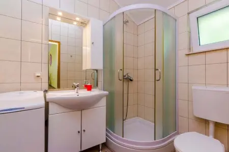 Apartments Mali Paradiso - Two Bedroom Apartment with Balcony and Pool View (A4) - Photo 4