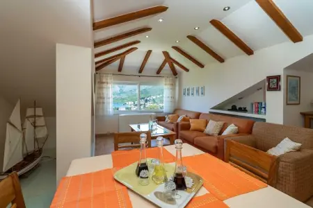 Villa Alegria Cavtat - Comfort Two Bedroom Apartment with Sea View (Apartment C) - Photo 10