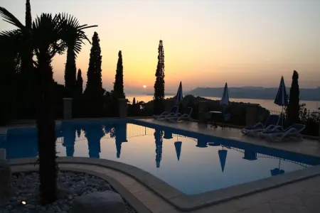 Villa Alegria Cavtat - Studio Apartment with Patio and Garden View - Photo 9