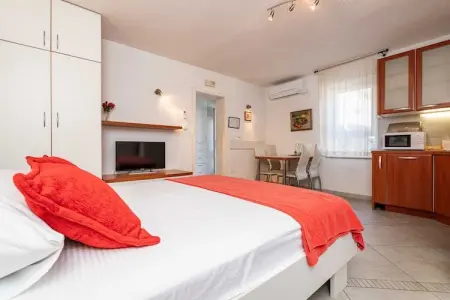 Villa Alegria Cavtat - Studio Apartment with Patio and Garden View - Photo 11