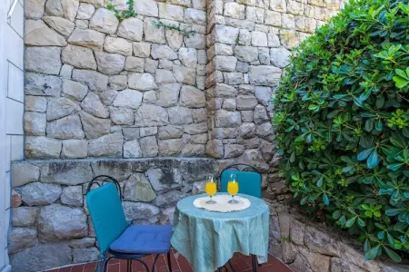 Villa Alegria Cavtat - Studio Apartment with Patio and Garden View - Photo 13