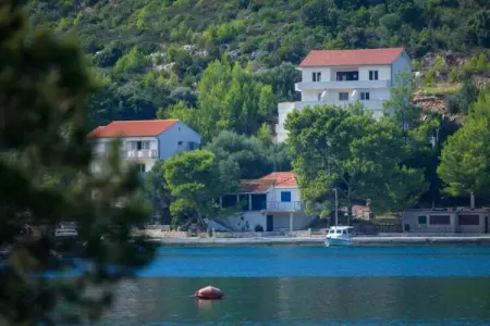 Apartments Bruna Lastovo-Superior One Bedroom Apartment with Balcony and Sea View-Zeleni - Photo 8