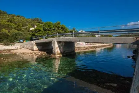 Apartments Bruna Lastovo-Standard One Bedroom Apartment with Balcony and Sea View-Crveni - Photo 7