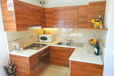 Appartement à Banici, Apartments Kola - Two Bedroom Apartment with Balcony and Sea View (2) - L1015338
