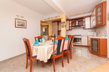 Location Appartamento a Stanici,Apartment Brajki-Three Bedroom Apartment with Balcony and Sea View HR-00076-27 N°1015348