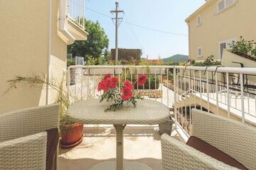 Location Apartamento en Cavtat,Apartment Viva la Vita - Two-Bedroom Apartment with Shared Pool HR-00078-30 N°1015466