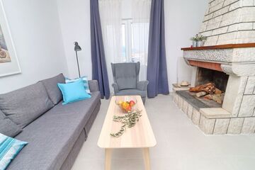 Location Huisje in Klek,Holiday Home Rosemary-Three Bedroom Holiday Home with Terrace and Partial Sea View HR-00078-96 N°1015495