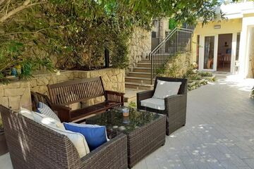 Location Appartement in Cavtat,Castelletto - Superior Double Room with Balcony and Airport Transfer 4 HR-00080-25 N°1015559