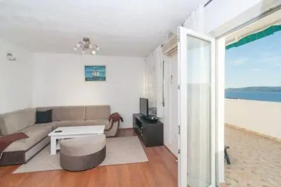 Mobil Home à Omis, Apartment Stipic Omis - Three Bedroom Apartment with Terrace - L1015863