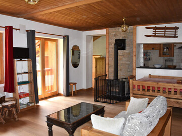 Location Chalet in Pralognan la Vanoise,Chalet cosy 6 personnes près du centre, jardin sud, 1 chambre, mezzanine FR-1-464-234 N°1016004