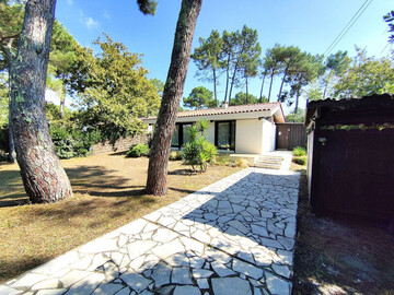 Location Villa a Lège Cap Ferret,Villa rénovée avec jardin, terrasse, clim et WiFi à Lège-Cap-Ferret FR-1-736-43 N°1016427