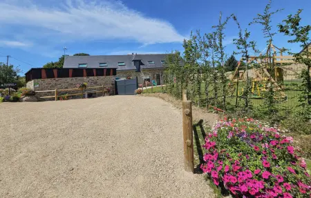 Location Maison 10 personnes à Bourbriac - Photo 10