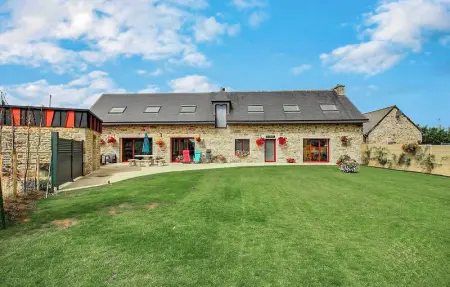 Location Maison 10 personnes à Bourbriac - Photo 11