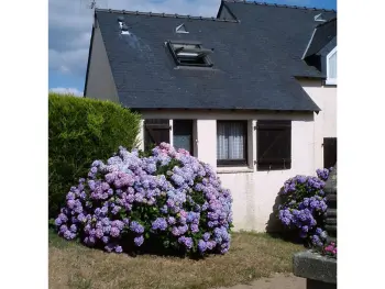 Maison à Guidel,Maisonnette avec véranda, piscine chauffée, parking à Guidel FR-1-184-318 N°1016734