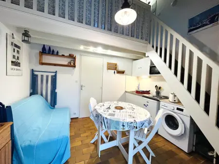 Maisonnette avec véranda, piscine chauffée, parking à Guidel - Photo 3