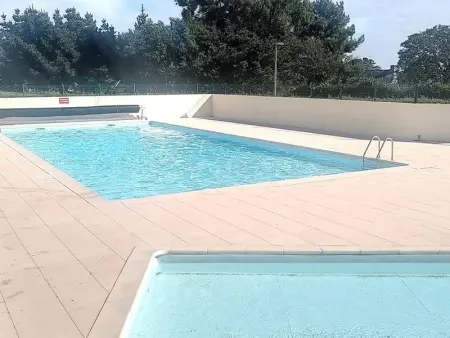 Maisonnette avec véranda, piscine chauffée, parking à Guidel - Photo 14