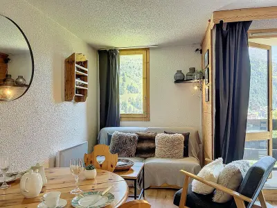 Appartement à Méribel, Studio Rénové · Ski aux Pieds · Balcon · Animaux admis · Wi-Fi - L1016763