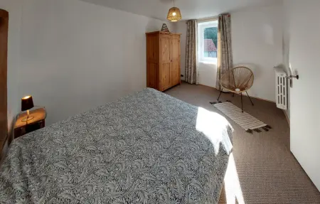 Location Maison 6 personnes à Ploubezre - Photo 3