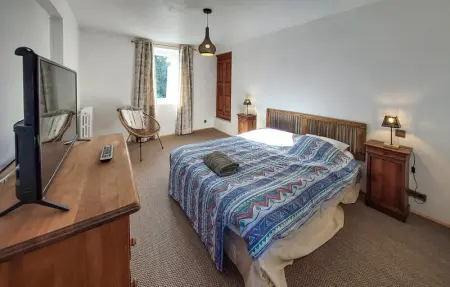 Location Maison 6 personnes à Ploubezre - Photo 8