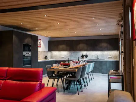 Chalet 6 pièces neuf, 12 pers, 3 sdb, parking, terrasse, proche remontées - Photo 5