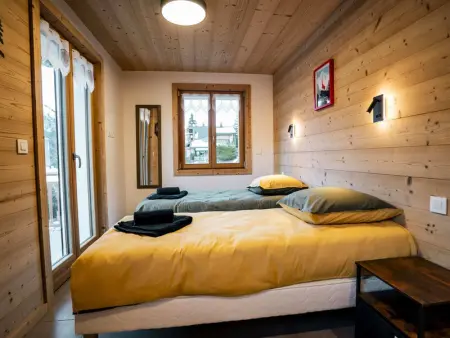 Chalet 6 pièces neuf, 12 pers, 3 sdb, parking, terrasse, proche remontées - Photo 13