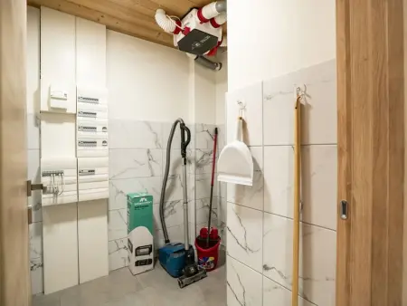 Chalet 6 pièces neuf, 12 pers, 3 sdb, parking, terrasse, proche remontées - Photo 27