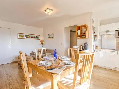 Appartement à Cabourg, Appartement 2 chambres avec balcons et parking à Cabourg - L1017004