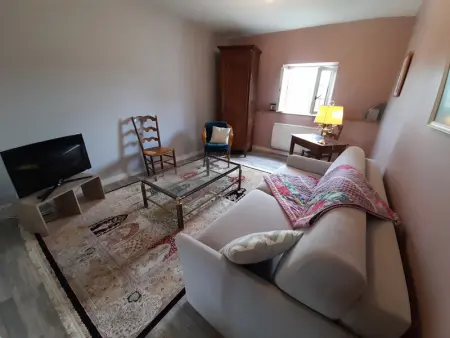 Appartement tout confort avec WIFI, lave-linge et lave-vaisselle - Photo 5