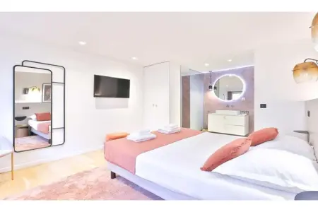 EC-1-PELEE-C, Appartement 10 personnes à Paris - Photo 9