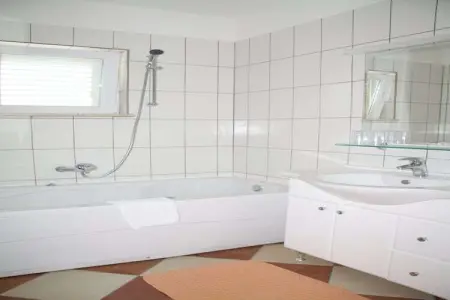 Villa Alegria Cavtat - Two Bedroom Apartment with Balcony and Sea View (Apartment B) - Photo 4