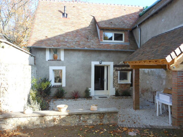 Location Gite à Bailleau Armenonville,Gîte familial près de Chartres avec jardin privatif et wifi FR-1-581-141 N°1017344