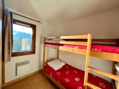 Appartement cosy avec piscine et parking, au pied des pistes - Photo 9