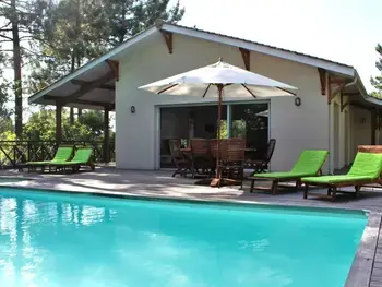 Villa en Lège Cap Ferret,Villa contemporaine avec piscine privée et WiFi à Petit-Piquey FR-1-736-45 N°1017445