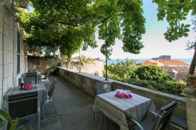 Appartement à Dubrovnik, Villa Iveta - Twin Room (Ground Floor) - Martina - L1017469