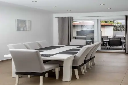 Apartment Villa Andelka- Three Bedroom Apartment with Swimming Pool - Photo 6