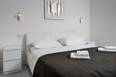 Apartment Villa Andelka- Three Bedroom Apartment with Swimming Pool - Photo 17