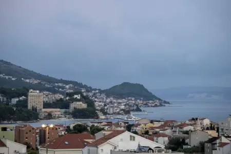 Apartment Villa Andelka- Three Bedroom Apartment with Swimming Pool - Photo 37