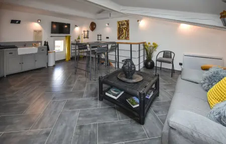 Location Maison 4 personnes à Aiguèze - Photo 2