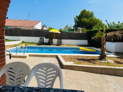 Villa à L'Ametlla de Mar, Villa   à Ametlla de Mar pour 6 personnes avec piscine privée et wifi - L1017622