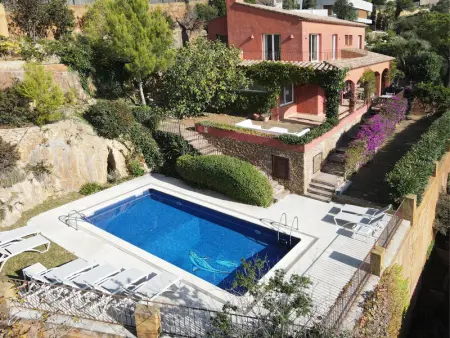 Alquiler villa con piscina en Begur, Aiguablava, Maison 8 personnes à Begur - Photo 1