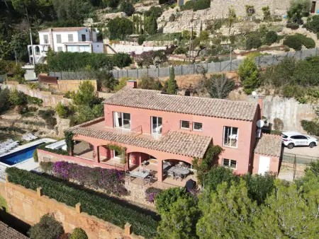 Alquiler villa con piscina en Begur, Aiguablava, Maison 8 personnes à Begur - Photo 2
