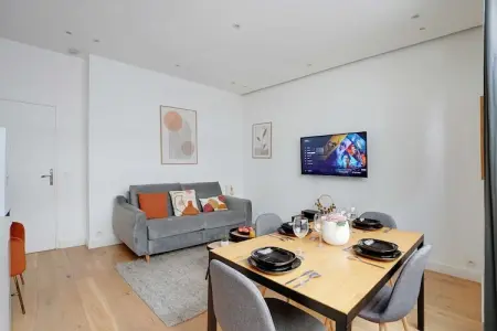 DM-7-LACUEE-G, Appartement 4 personnes à Paris - Photo 2