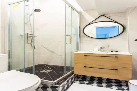 DP-120-ANTOINE-2, Appartement 4 personnes à Paris - Photo 4