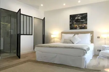 BT-48-DANTIN-5, Appartement 3 personnes à Paris - Photo 1