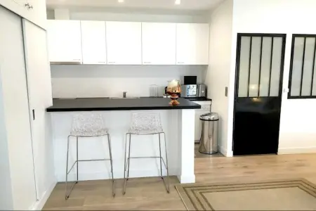 BT-48-DANTIN-5, Appartement 3 personnes à Paris - Photo 2