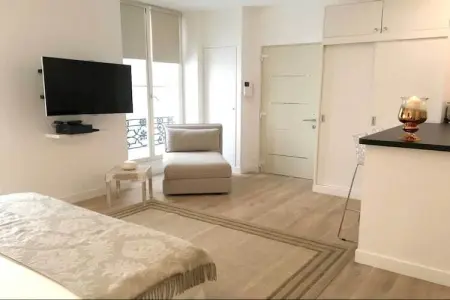 BT-48-DANTIN-5, Appartement 3 personnes à Paris - Photo 4